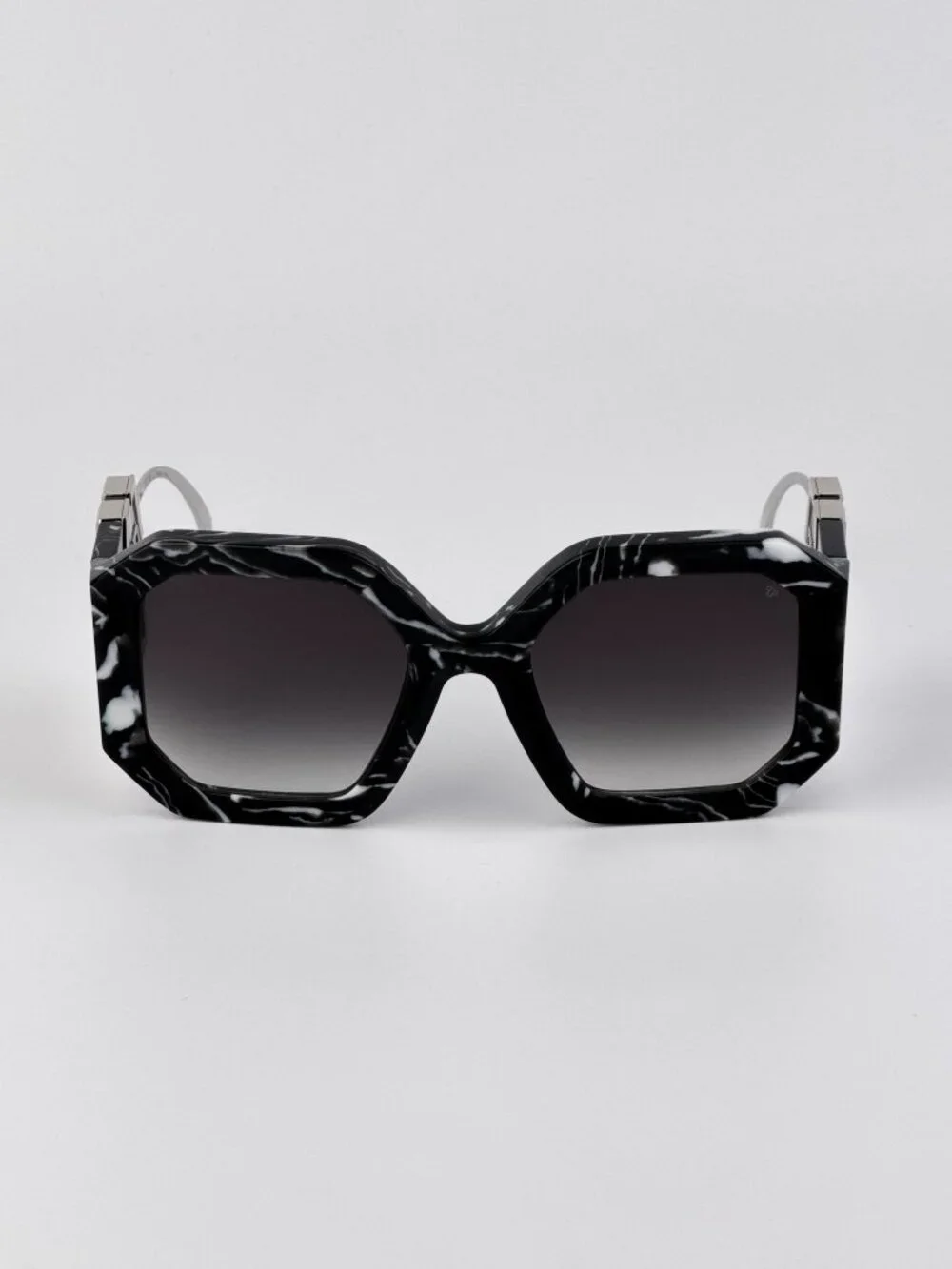 Philipp Plein Women’s Sunglasses Patterned Black Grey Gradient SPP067 0721